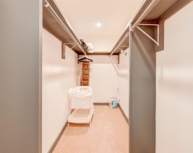 5863 Inwood Drive - Photo Thumbnail 32