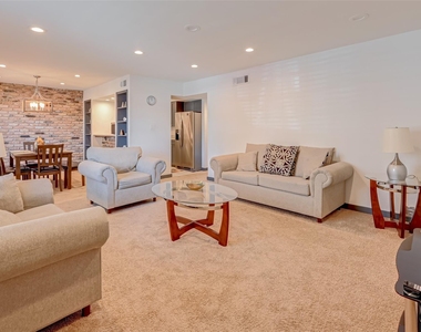 5863 Inwood Drive - Photo Thumbnail 5