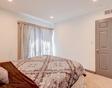 5863 Inwood Drive - Photo Thumbnail 22