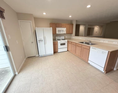29225 Legends Valley Drive - Photo Thumbnail 8