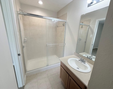29225 Legends Valley Drive - Photo Thumbnail 13