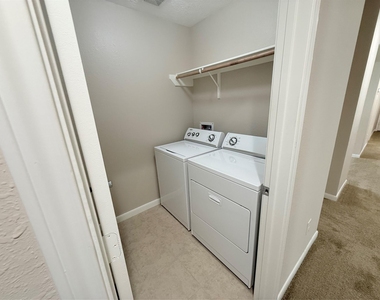 29225 Legends Valley Drive - Photo Thumbnail 15