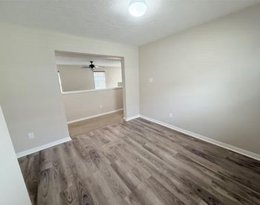 29225 Legends Valley Drive - Photo Thumbnail 19
