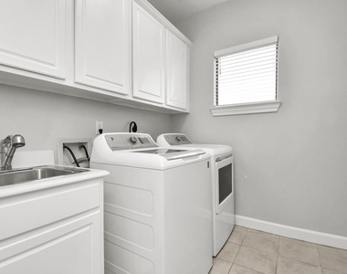 5443 Kansas Street - Photo Thumbnail 22