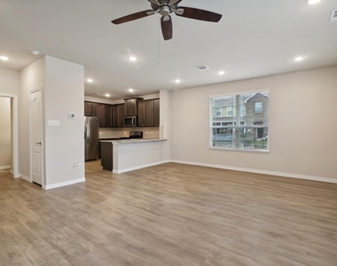 15863 Sundew Prairie Drive - Photo Thumbnail 8
