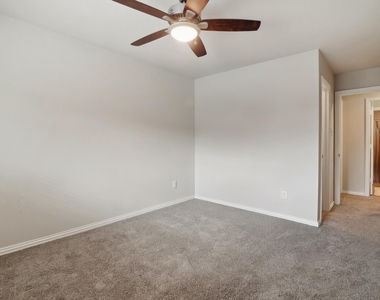15863 Sundew Prairie Drive - Photo Thumbnail 19