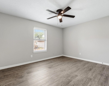 20222 Prince Creek Drive - Photo Thumbnail 39