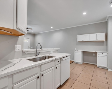 104 Longstreet Road - Photo Thumbnail 18