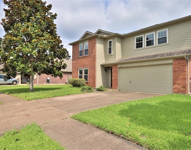 3112 Wild Turkey Lane - Photo Thumbnail 1