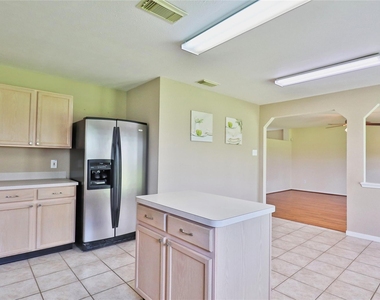 3112 Wild Turkey Lane - Photo Thumbnail 9