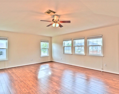 3112 Wild Turkey Lane - Photo Thumbnail 16