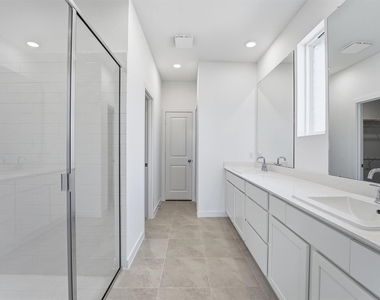 14919 Calluna Heather Lane - Photo Thumbnail 13