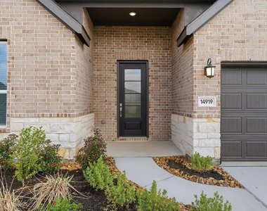 14919 Calluna Heather Lane - Photo Thumbnail 2