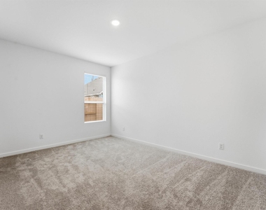 14919 Calluna Heather Lane - Photo Thumbnail 20