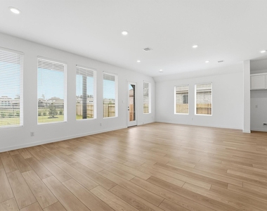 14919 Calluna Heather Lane - Photo Thumbnail 5
