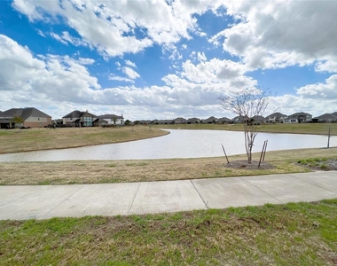 29207 Red Rocks Park Drive - Photo Thumbnail 23