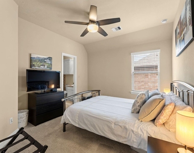 4507 Hickory Branch Lane - Photo Thumbnail 25