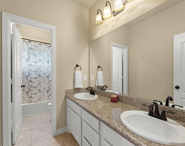 4507 Hickory Branch Lane - Photo Thumbnail 31