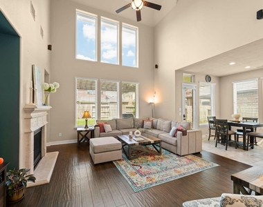 4507 Hickory Branch Lane - Photo Thumbnail 19