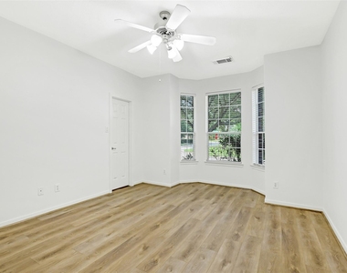 19227 Countryhills Court - Photo Thumbnail 25