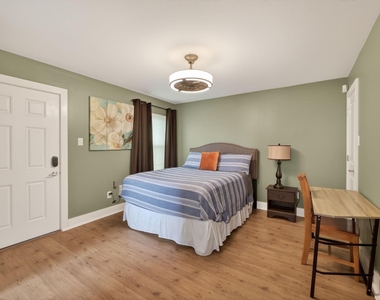 5207 Cornish Street - Photo Thumbnail 6