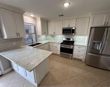 11035 Heather Bluff Lane - Photo Thumbnail 3