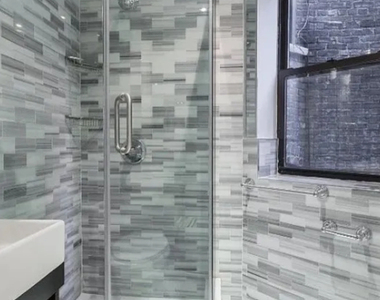 5 West 103rd Street - Photo Thumbnail 7