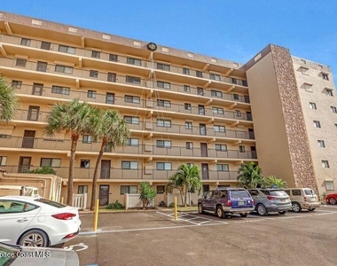 3170 N Atlantic Avenue N - Photo Thumbnail 3