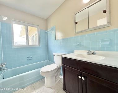 1635 Nassau Street - Photo Thumbnail 7