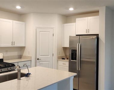 35077 Ackley Trace - Photo Thumbnail 7