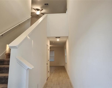 35077 Ackley Trace - Photo Thumbnail 4