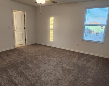35077 Ackley Trace - Photo Thumbnail 18
