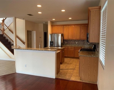 20110 Nob Oak Avenue - Photo Thumbnail 14