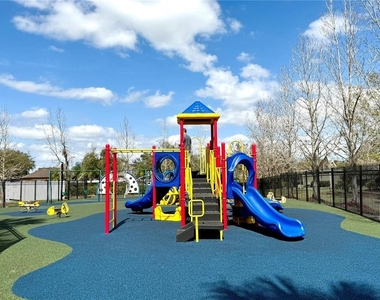 20110 Nob Oak Avenue - Photo Thumbnail 52
