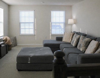 6405 Pebblebrooke Way - Photo Thumbnail 22