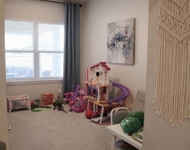 6405 Pebblebrooke Way - Photo Thumbnail 19