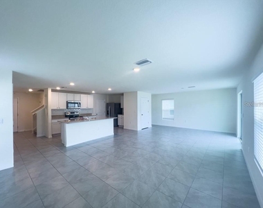 12153 White Cypress Place - Photo Thumbnail 5