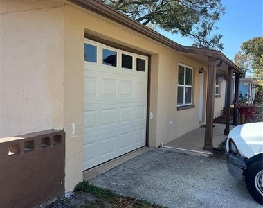 7438 Coventry Drive - Photo Thumbnail 4