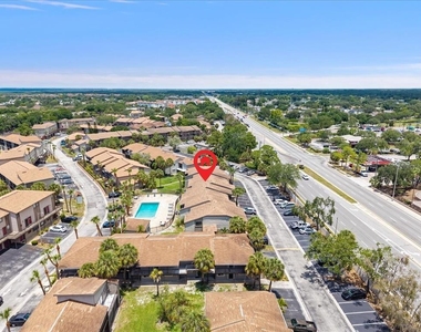 6332 Newtown Circle - Photo Thumbnail 31