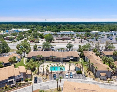 6332 Newtown Circle - Photo Thumbnail 37
