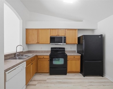13307 Ashbark Court - Photo Thumbnail 12