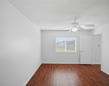 13307 Ashbark Court - Photo Thumbnail 17
