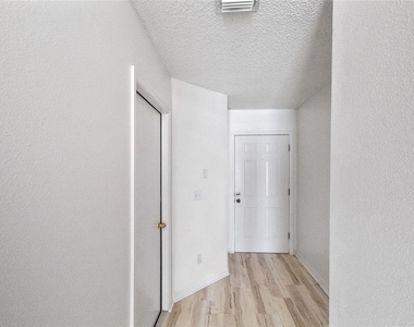13307 Ashbark Court - Photo Thumbnail 5