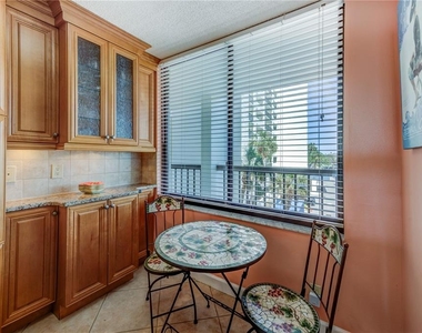 7100 Sunset Way - Photo Thumbnail 16