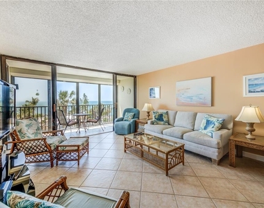 7100 Sunset Way - Photo Thumbnail 11