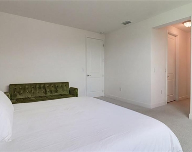 3338 Great Banyan Way - Photo Thumbnail 32