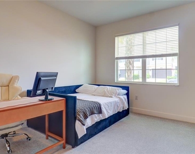 3338 Great Banyan Way - Photo Thumbnail 26