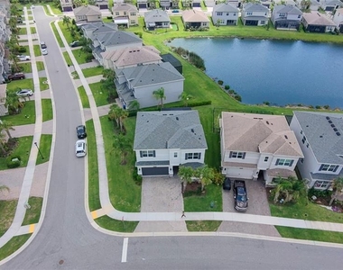 3338 Great Banyan Way - Photo Thumbnail 2