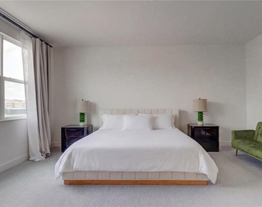 3338 Great Banyan Way - Photo Thumbnail 30