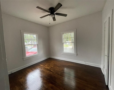 1339 13th Street W - Photo Thumbnail 11
